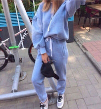 Load image into Gallery viewer, 2018 Autumn Tracksuit Long Sleeve Thicken Hooded Sweatshirts 2 Piece Set Casual Sport Suit Women Tracksuit Set